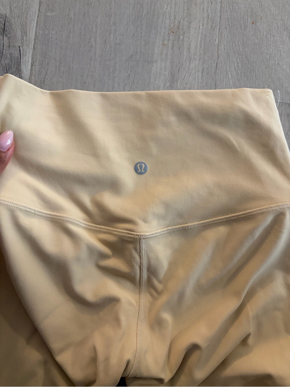 Butter Yellow Lululemon High-Waist Leggings SIZE 6